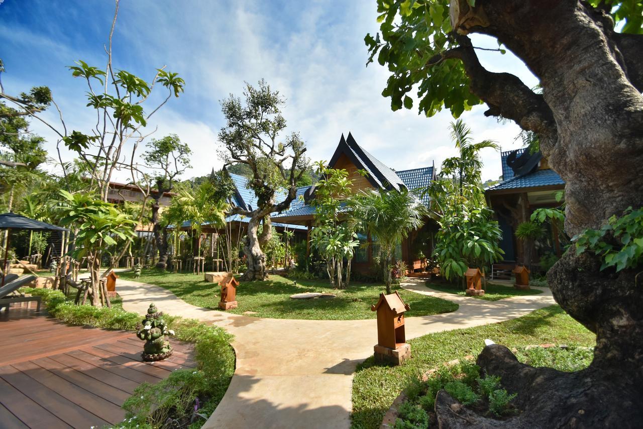 The Nine Thipthara Klongson Resort Ban Nong Thale Dış mekan fotoğraf